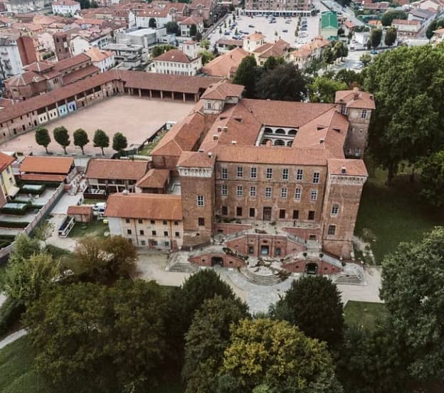 Castello della Rovere — foto 1